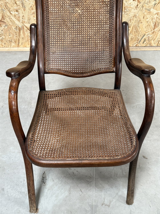 Image 1 of Poltrona rotonda Michel Thonet unica del 1865