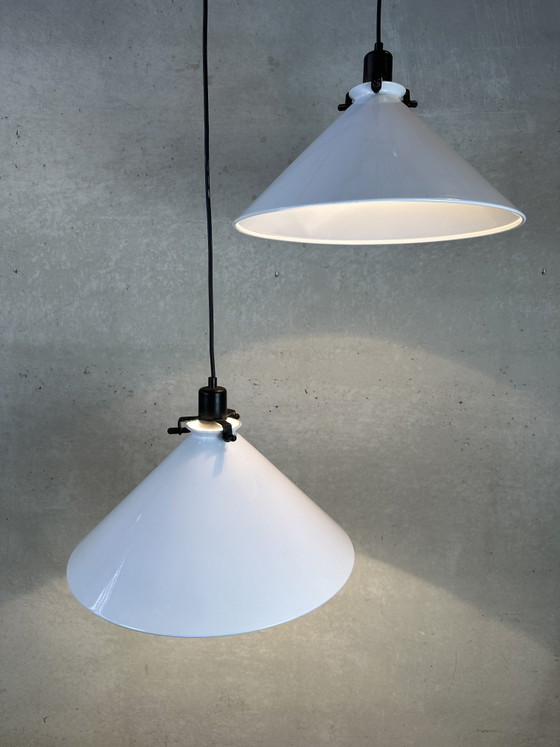 Image 1 of 2 lampade a sospensione vintage in metallo bianco - anni '80