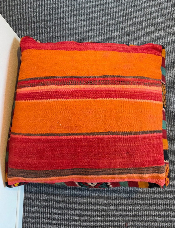 Image 1 of Pouf Kelim vintage, cuscino per seduta