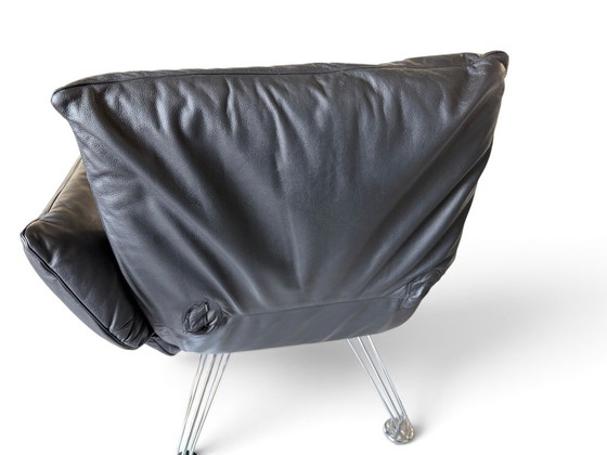 De Sede DS-142 – Designer sofa from a Swiss manufacturer – Leather, Metal (photo 7 of 11)