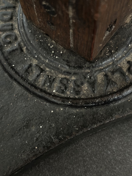 Image 1 of Leggio in rovere antico e ghisa – Leggio architettonico senza tempo