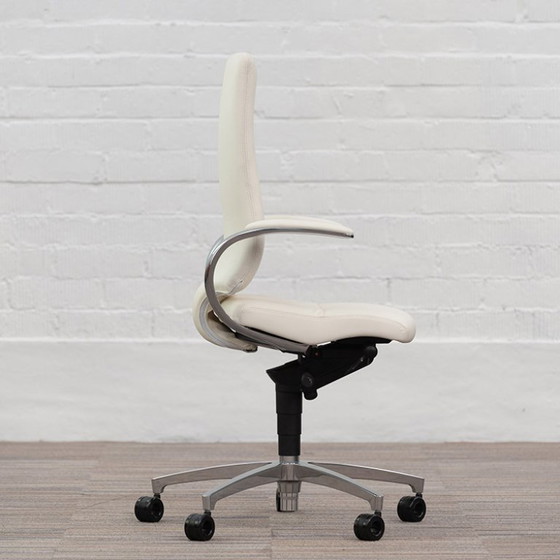 Image 1 of Dauphin In Touch 5440 Directiestoel