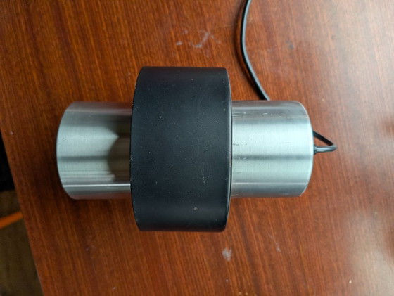 Image 1 of Lampada a sospensione Lakro in alluminio spaziale, interno nero e arancione