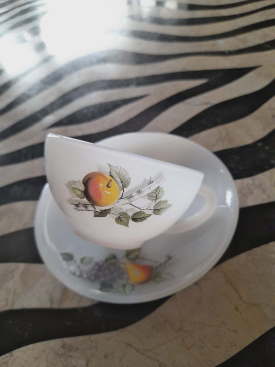Image 1 of 6 cups with saucers Arcopal Vintage