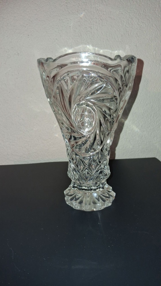 1 großes Kristallglas – Zajecar, Weinregale (photo 2 of 5)