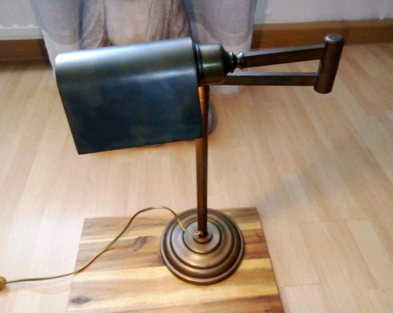 Image 1 of Belle lampe ancienne en laiton