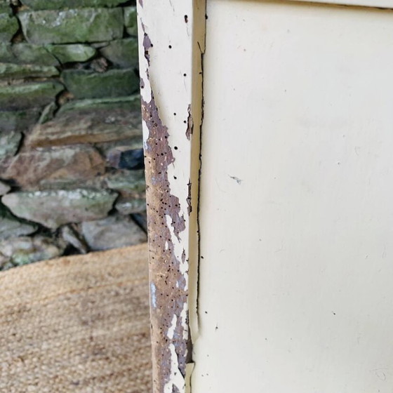 Image 1 of Antieke werkplaatskast / dressoir