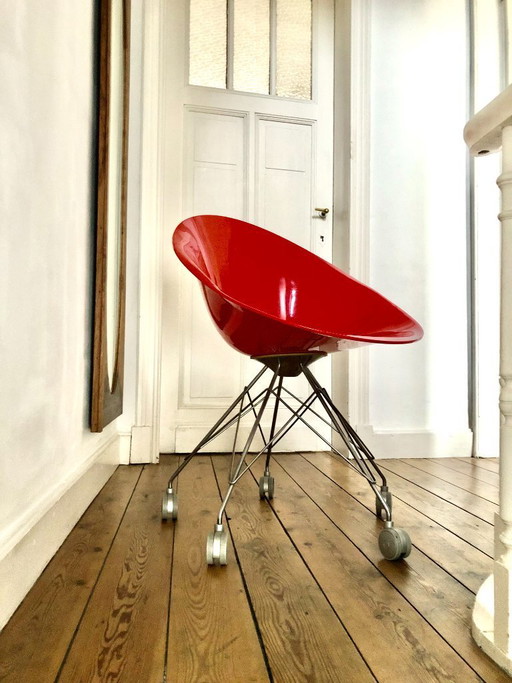 Kartell Ero|S| Bucket Seat on Wheels – Philippe Starck – Red