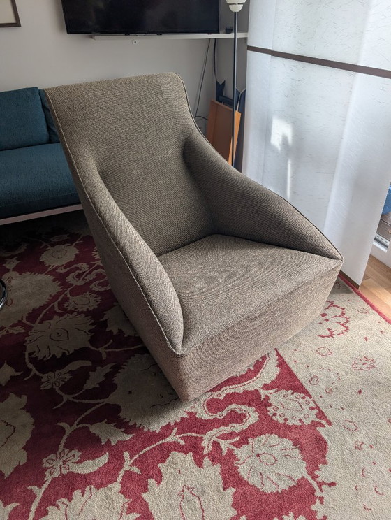 OPPORTUNITY Design Classic: Molteni&C, Doda Armchair – Textile (photo 4 of 5)