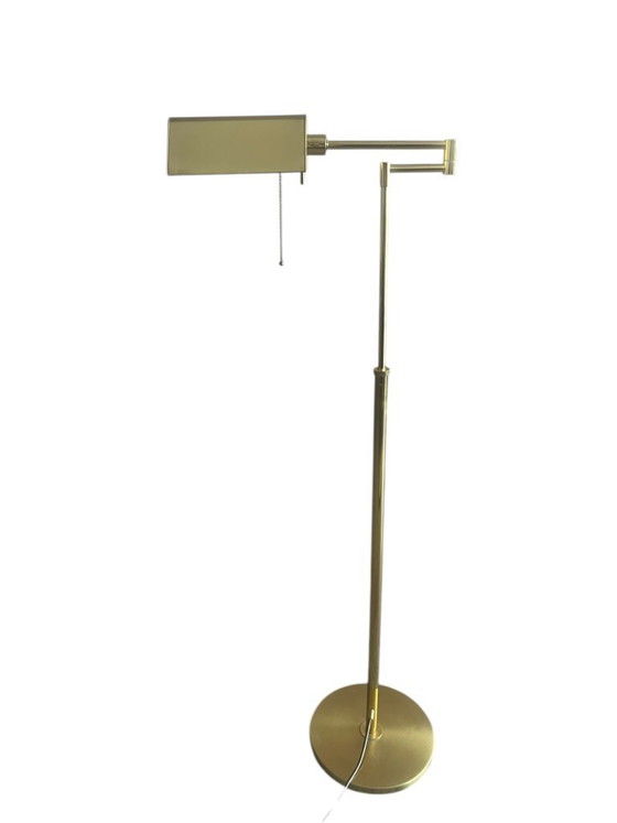 Image 1 of Vintage messing bankiers-/apothekerslamp met beweegbare arm – Mid-Century Modern in de stijl van Sölken of Holtkötter