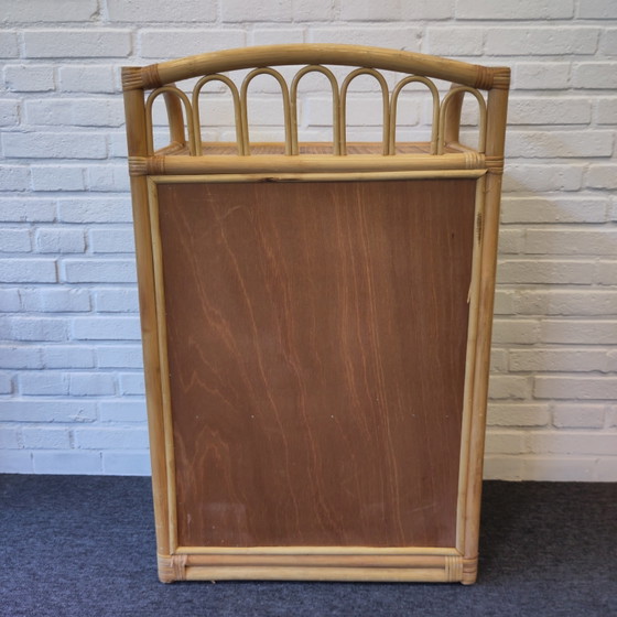 Image 1 of Bamboe rotan grenen 5 laden kastje 