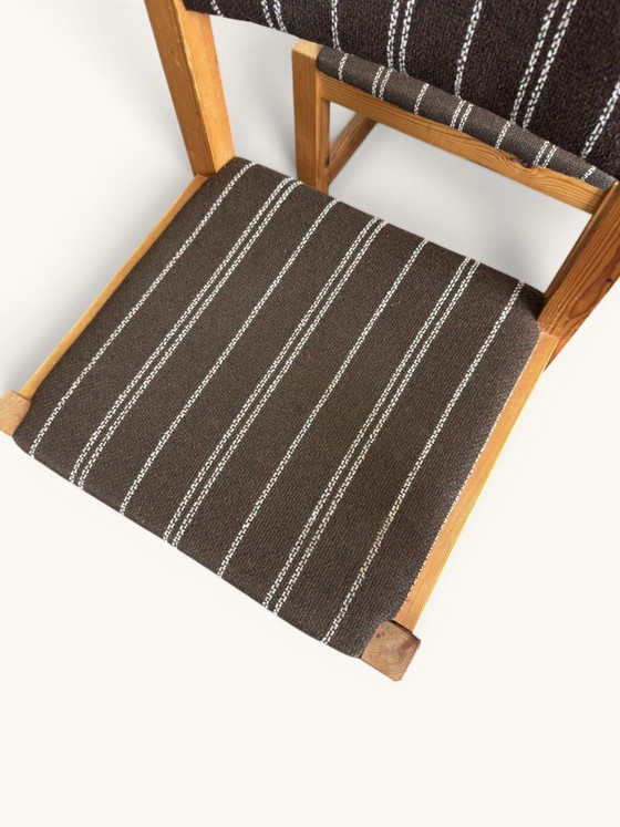 Set aus 4 dänischen Esszimmerstühlen mit braun gestreiftem Bezug – Textile, Wood (photo 8 of 8)