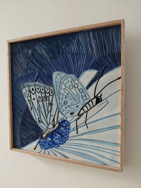 Image 1 of “Silent Meeting in Moonlight” Gallery Suncorner