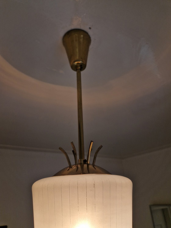 Image 1 of Lampada a sospensione vintage - Ca. 1950 - ottone - vetro rivestito - Italia