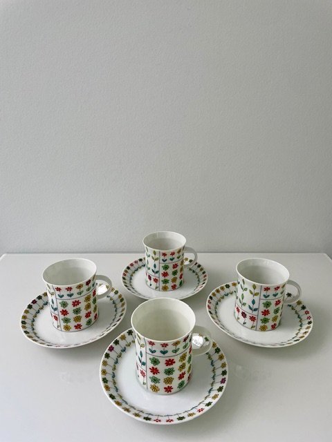 Image 1 of 4 tazze e piattini Rosenthal d'epoca | Design Hans-Theo Baumann & Emilio Pucci