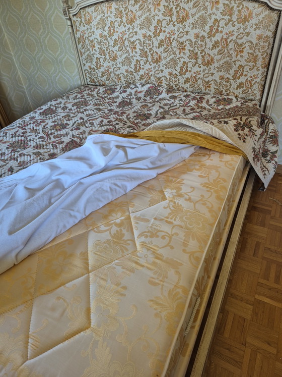 Image 1 of Bett