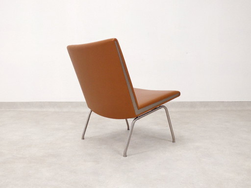 Poltrona da aeroporto CH401 di Hans J. Wegner