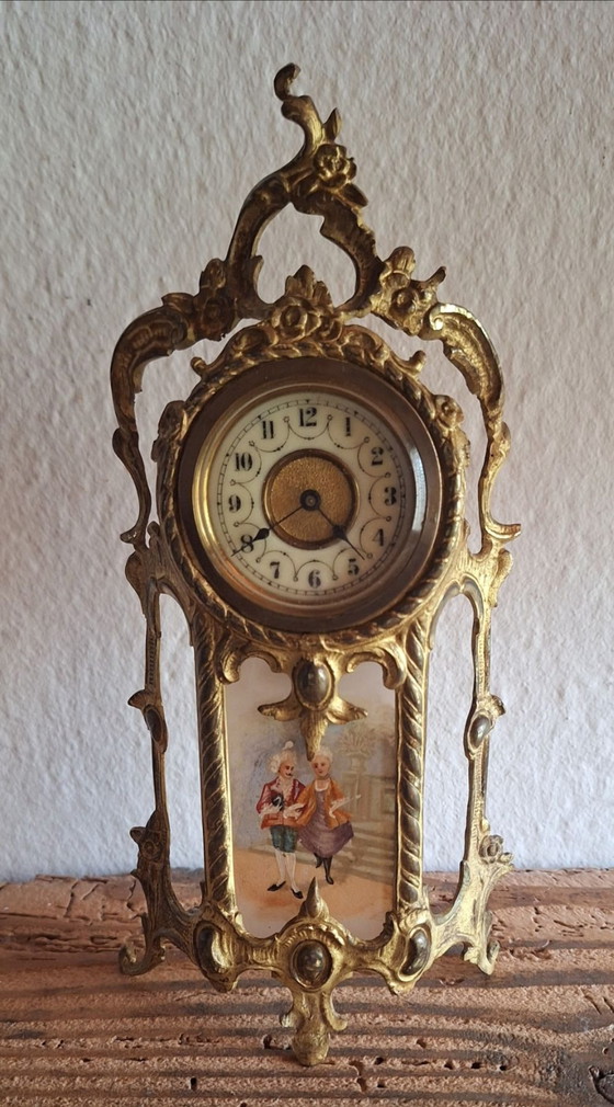 Mignonette Rococo Louis XV Table Clock – Glass, Porcelain (photo 10 of 12)