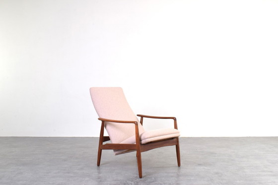 Image 1 of Fauteuil lounge danois en teck du milieu du siècle par Søren Ladefoged pour SL Møbler, années 1960.