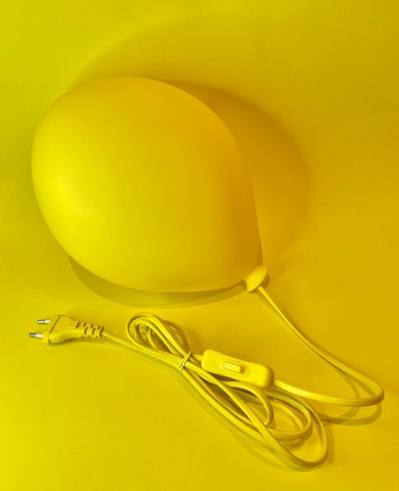 Image 1 of Lampe murale vintage IKEA Drömminge en forme de ballon jaune pour la décoration intérieure