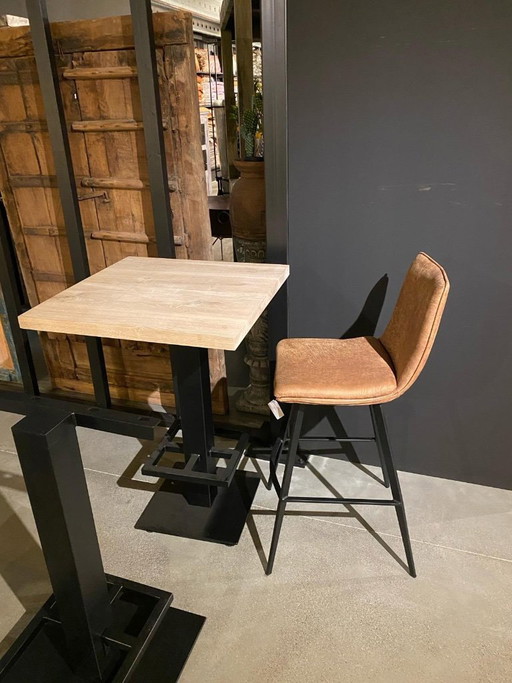 Mesa de bar moderna + 2 taburetes de bar beige de diseño industrial – eettafels, Wood
