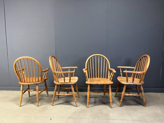 Image 1 of Hermosas sillas de comedor estilo Windsor inglés, juego de 4