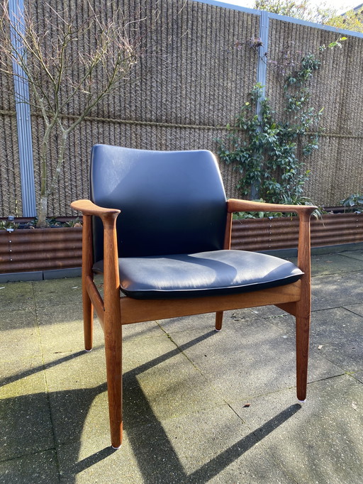 Grete Jalk teak armchair for Glostrup