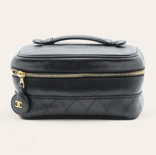 Originele Chanel Zwarte Lamsleren Cosmetische Tas, circa 2000s