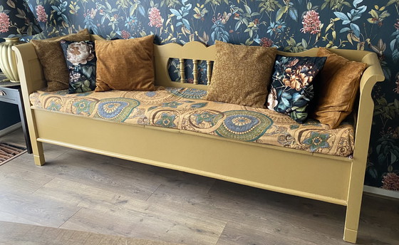 Image 1 of Schwedische Flip-Pop-Bank Ockergelb