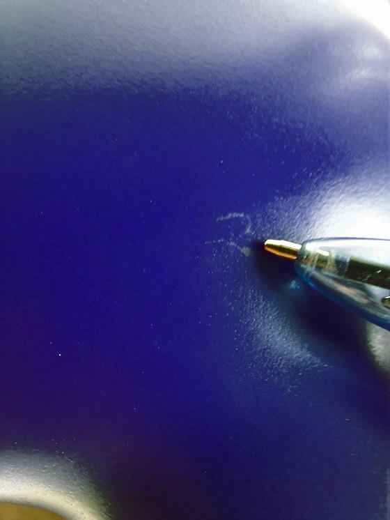 Image 1 of Arabia Finnland Töpferei Parvi Bird Lisa. Das Design stammt von Howard Smith 1990s.