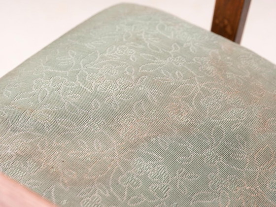 Twee vintage fauteuils uit het midden van de 20e eeuw met houten frame en groene bekleding, 68 × 78 × 84 cm (photo 8 of 8)