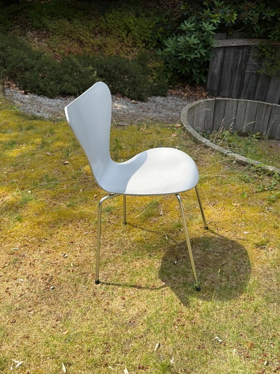 Image 1 of Original Fritz Hansen Series 7 – set of 5 chairs (2008) – color 140 Silver