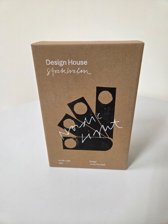 Image 1 of Portavelas nórdico de 4 brazos negro de Jonas Grundell para Design House Stockholm