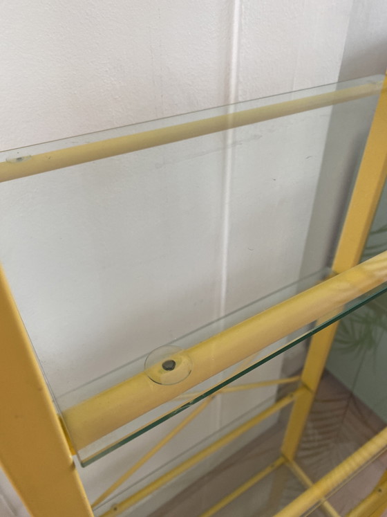Image 1 of Mensola vintage in vetro giallo