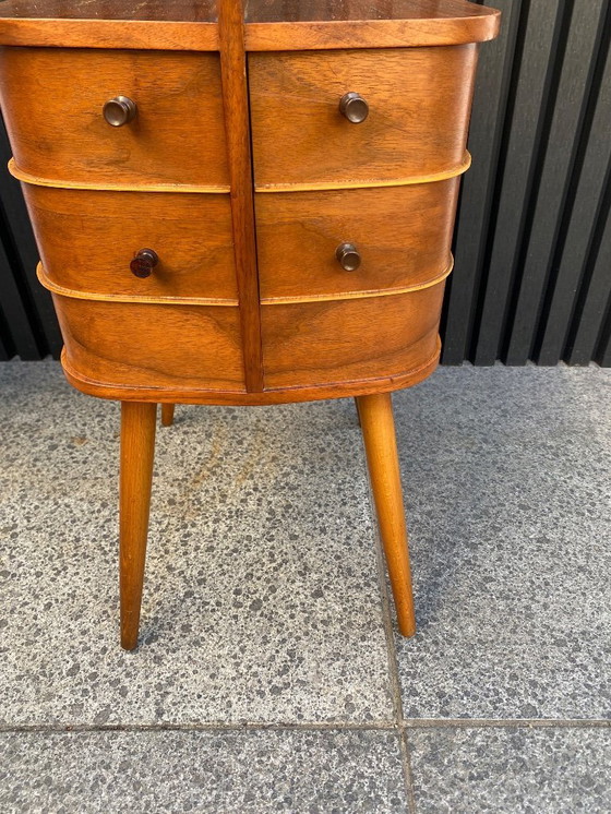 Image 1 of Coffre à couture vintage en teck