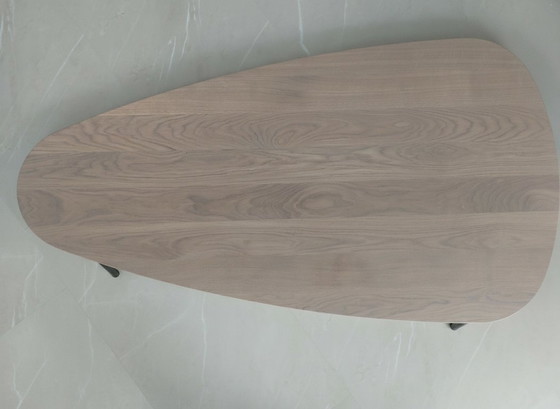 Image 1 of Piano del tavolo in rovere massello (150×80) – forma organica a goccia – Eikenvakman – nuovo