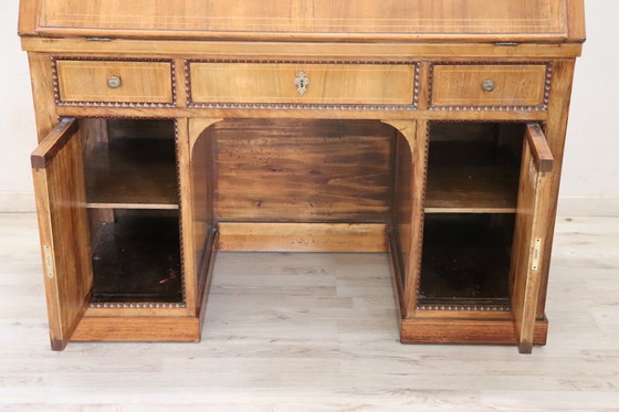 Image 1 of Antiker Nussbaum-Schreibtisch, Italien 19.