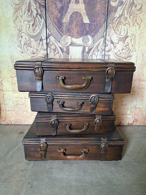 Commode unique, meuble décoratif dim. 50x36cm et 50cm de haut.
