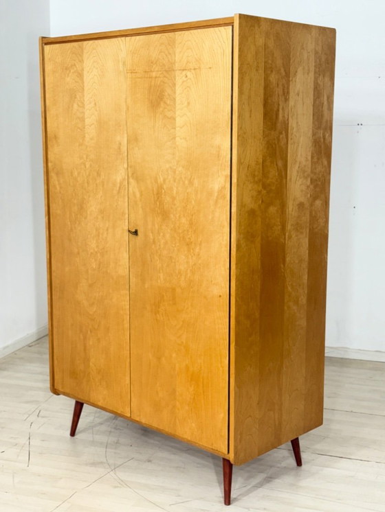 Image 1 of Vintage kledingkast met twee deuren, houten kast, slaapkamerkast