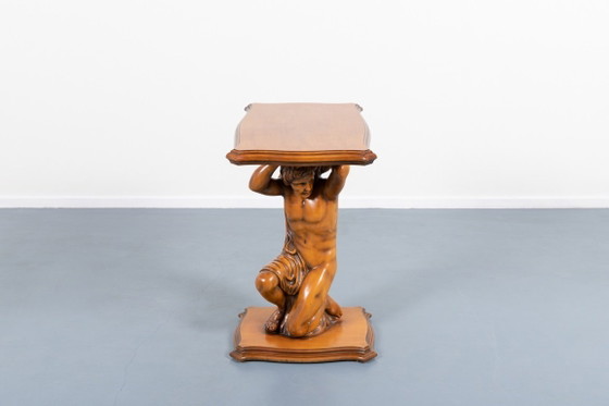 Image 1 of Table d'appoint sculpturale de design italien des années 1970