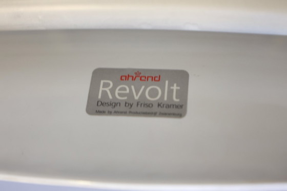 Sedie Revolt Friso Kramer Ahrend – Sedie da pranzo, Metallo, Plastica (photo 9 of 10)