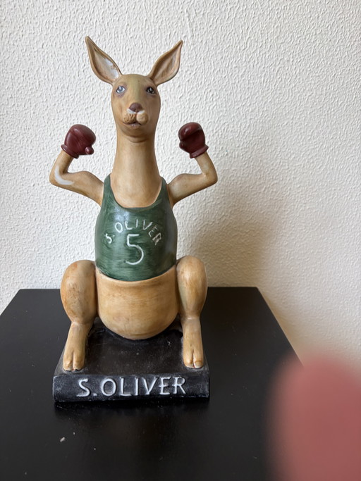 Immagine pubblicitaria di S.Oliver