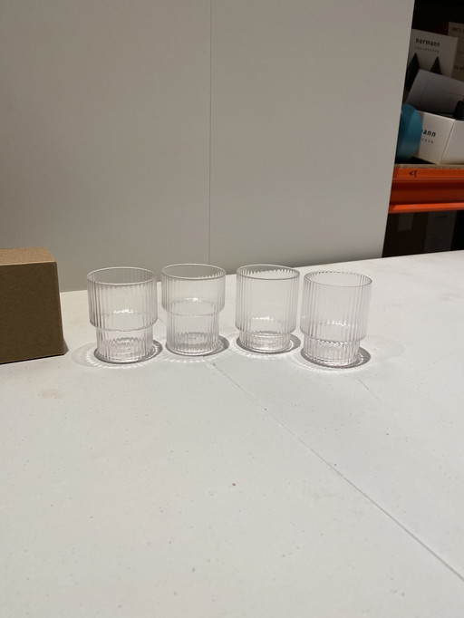 Set di 4 bicchieri piccoli Ripple