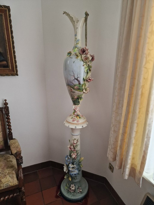 Vase peint à la main (style Capodimonte)