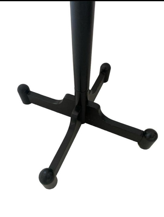 Image 1 of Appendiabiti di design in legno vintage