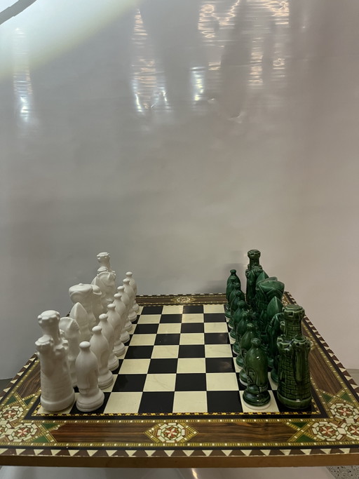 Juego de ajedrez de cerámica grande con tablero. – decoratieve objecten, Ceramic (photo 2 of 7)