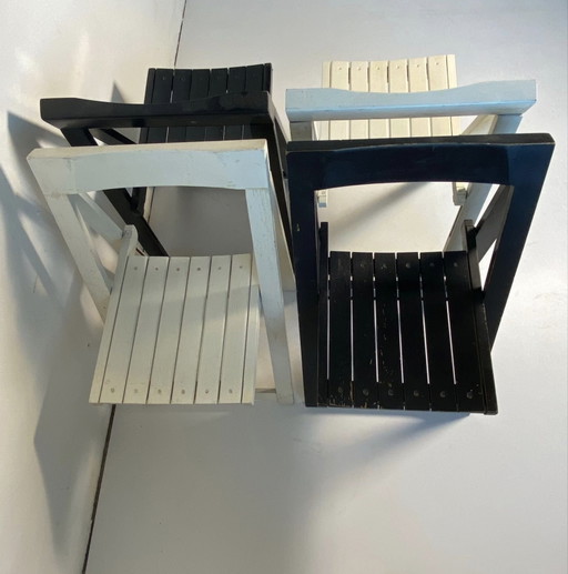 4 x Aldo Jacober Klapp Stuhl Bazzani jaren 70 zwart / wit