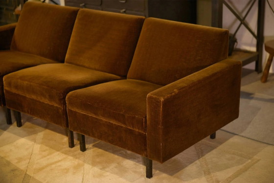 Set divano e 2 poltrone in velluto marrone degli anni '60. – Set da salotto, Design (photo 14 of 17)