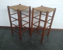 2x tabourets de bar en bois avec assise en jonc