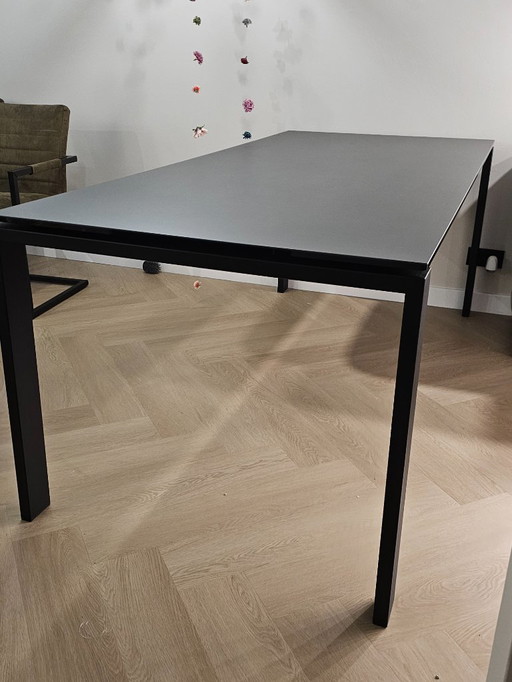 Table Montel avec chaises